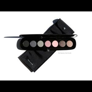 Marc Jacobs NIB Style Eye-Con 7 pan eyeshadow palette in 216 The Enigma